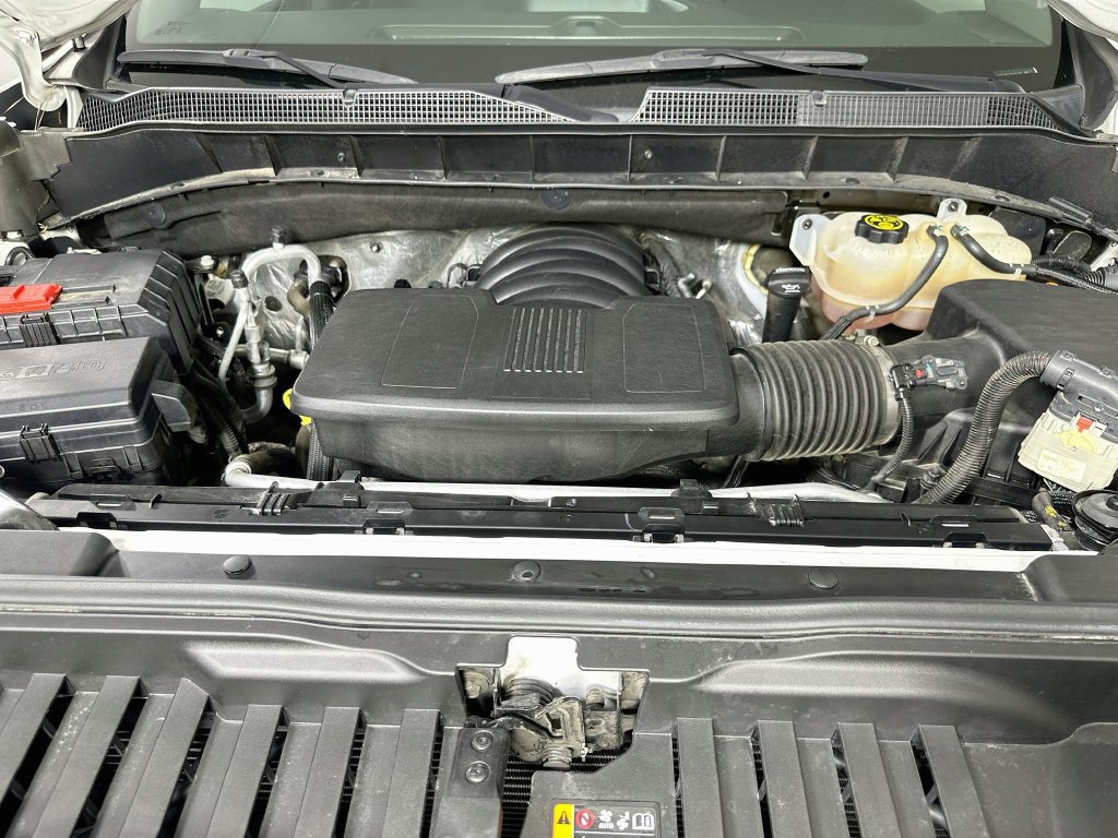 Used 2022 Chevrolet Silverado 1500 RST AWD/4WD image 10