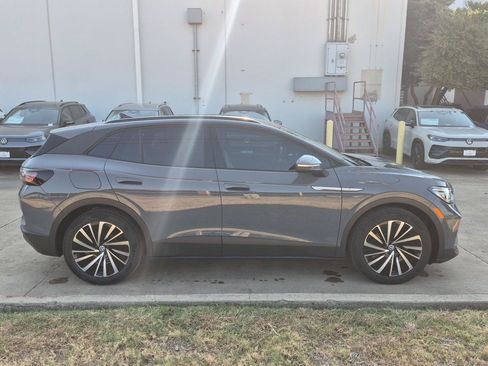 Used 2024 Volkswagen ID.4 S RWD image 4