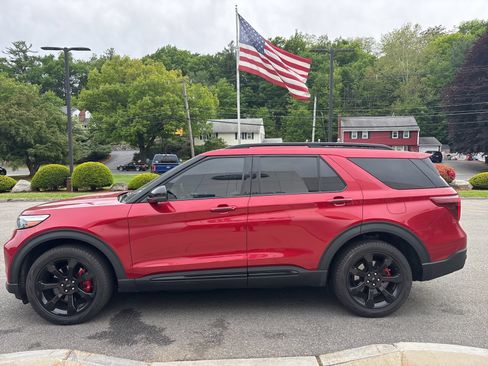 Certified 2023 Ford Explorer ST w/ Equipment Group 401A AWD/4WD image 6