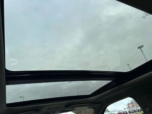 Certified 2020 Ford F350 Lariat image 30