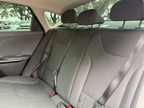 Used 2025 Kia K4 FWD image 16