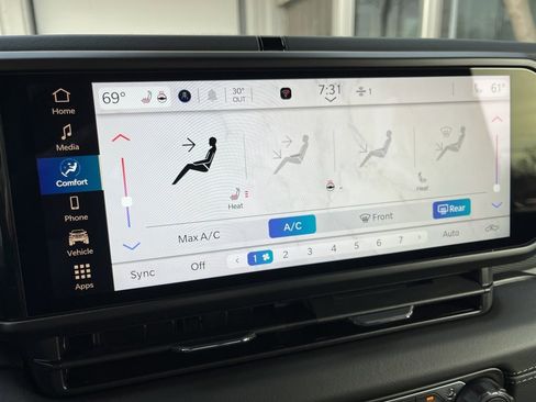 New 2026 Jeep Gladiator Mojave image 37