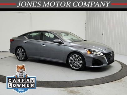 Used 2023 Nissan Altima 2.5 SL