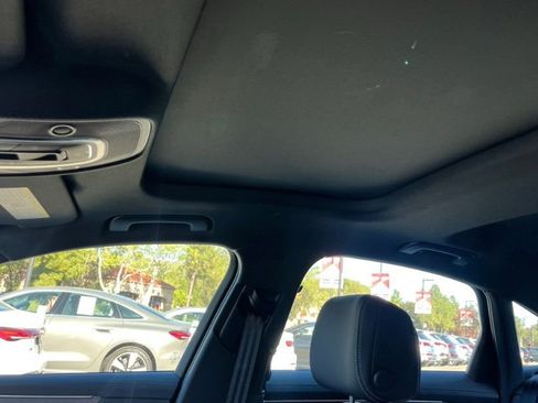 Used 2025 Audi A6 Premium Plus w/ Premium Plus Package image 9