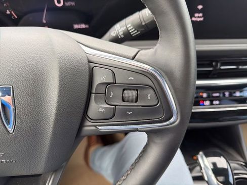 Used 2025 Buick Envista Sport Touring FWD image 26