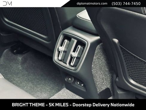 Used 2025 Volvo XC40 B5 Core w/ Protection Package Premier AWD/4WD image 22
