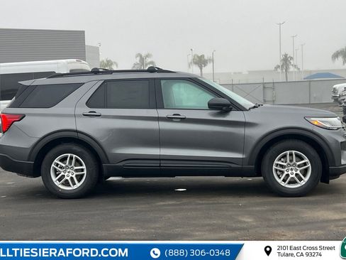 New 2026 Ford Explorer Active w/ Active Comfort Package image 5