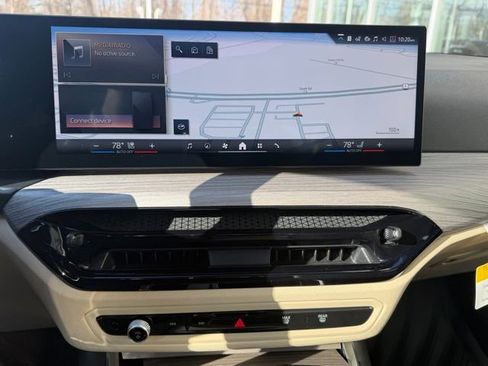 New 2026 BMW 330i xDrive Sedan w/ Convenience Package image 15