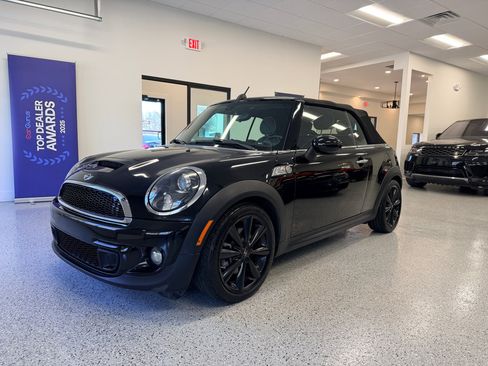 Used 2015 MINI Cooper S image 4