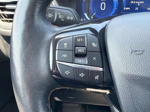 Used 2022 Ford Escape Titanium w/ Titanium Elite Package AWD/4WD image 12