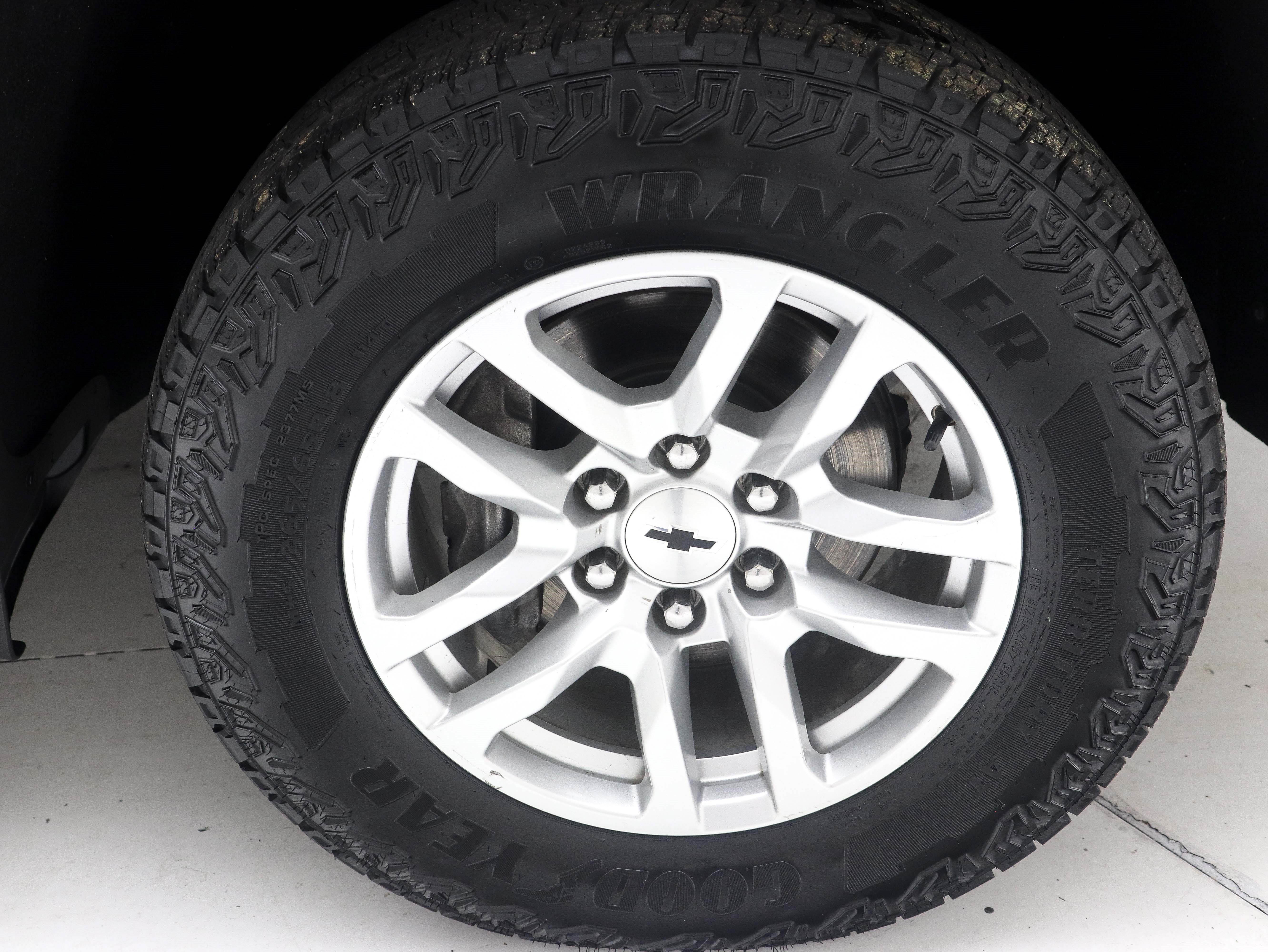Used 2021 Chevrolet Silverado 1500 RST AWD/4WD image 29