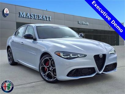 New 2025 Alfa Romeo Giulia w/ Veloce Package Rwd