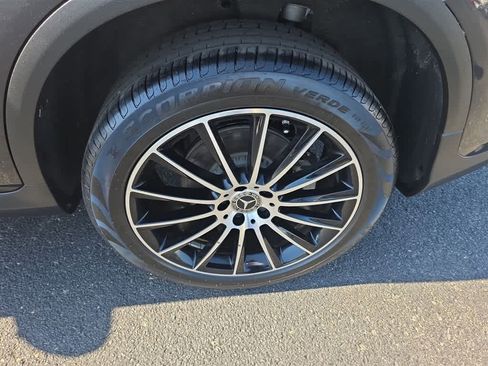 Used 2022 Mercedes-Benz GLC 300 4MATIC image 27