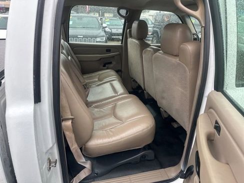 Used 2006 Chevrolet Silverado 2500 W/T w/ Skid Plate Package image 17