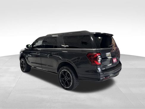 Used 2022 Ford Expedition Max Limited AWD/4WD image 3