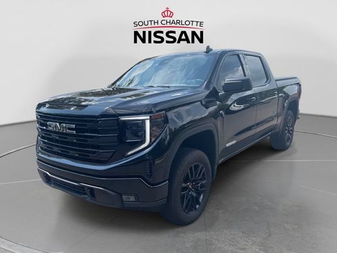 Used 2024 GMC Sierra 1500 Elevation AWD/4WD image 3
