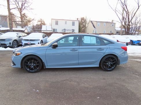 Certified 2022 Honda Civic Sport image 3