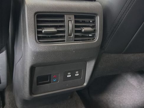Used 2024 Nissan Rogue SL w/ SL Premium Package FWD image 27