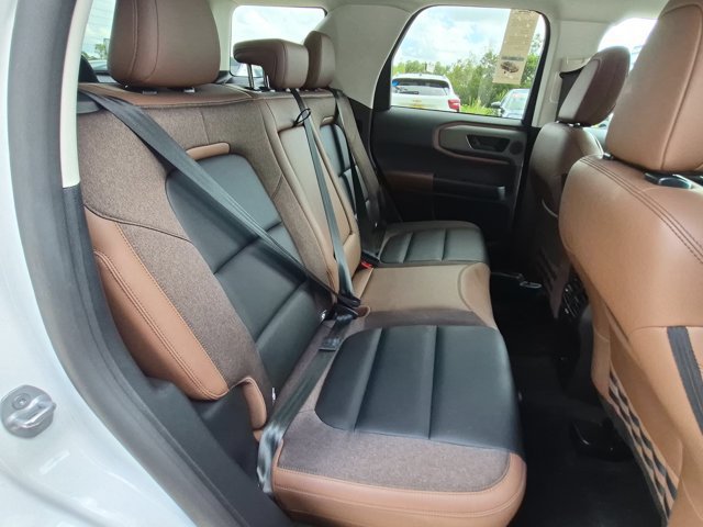Used 2025 Ford Bronco Sport Outer Banks w/ Outer Banks Tech Package+ AWD/4WD image 30