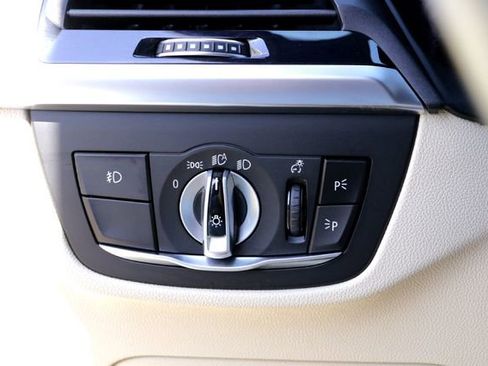 Used 2020 BMW X4 xDrive30i w/ Premium Package image 20