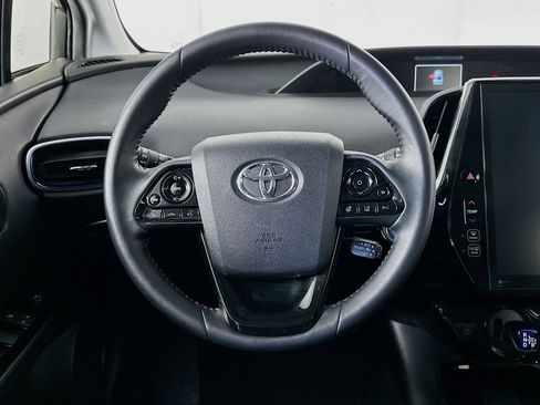 Used 2022 Toyota Prius Limited w/ Premium Convenience Package image 18