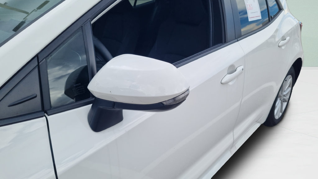 Used 2025 Toyota Corolla SE FWD image 54