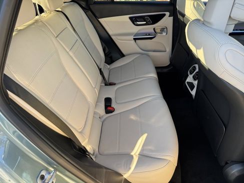 New 2026 Mercedes-Benz GLC 300 GLC 300 image 5