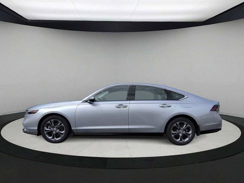 Used 2025 Honda Accord EX-L image 5