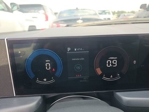 Used 2025 Hyundai Sonata SEL FWD image 12