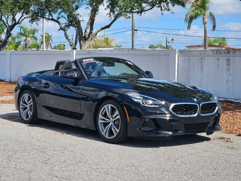 Used 2025 BMW Z4 sDrive30i RWD image 3