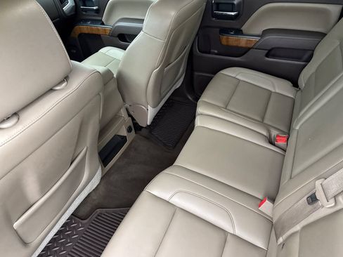 Used 2014 GMC Sierra 1500 SLT w/ SLT Crew Cab Value Package AWD/4WD image 11