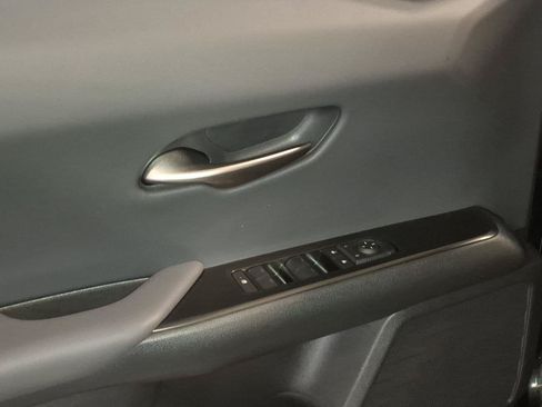New 2026 Lexus UX 300h AWD image 4
