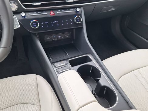 New 2025 Hyundai Sonata Limited FWD image 27