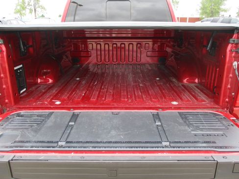 Used 2023 Ford F150 Lariat image 7