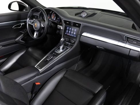 Used 2019 Porsche 911 Turbo AWD/4WD image 38