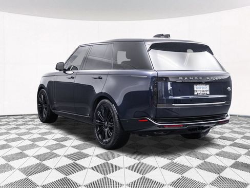 Used 2023 Land Rover Range Rover SE AWD/4WD image 8