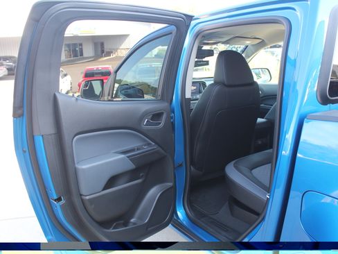 Used 2022 Chevrolet Colorado Z71 AWD/4WD image 22