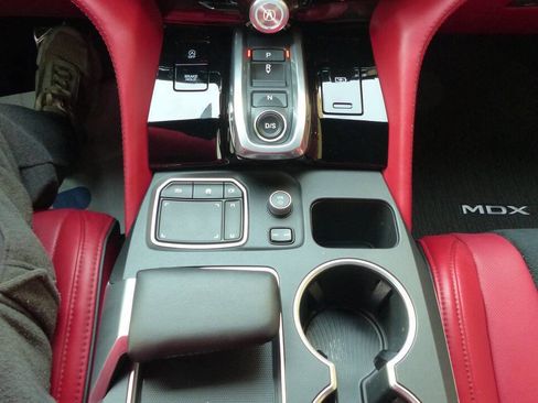 Used 2023 Acura MDX A-Spec image 34