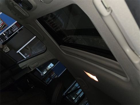 Used 2023 Subaru Crosstrek 2.5i Limited w/ Moonroof Package image 21