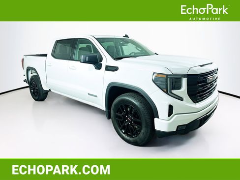 Used 2024 GMC Sierra 1500 Elevation image 1