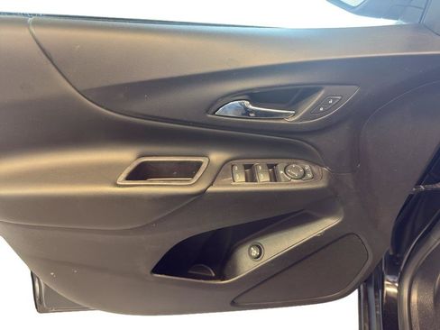 Used 2019 Chevrolet Equinox LT FWD image 15
