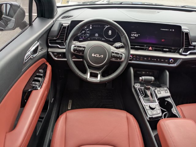Used 2025 Kia Sorento SX Prestige AWD/4WD image 16