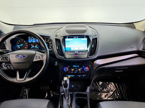 Used 2019 Ford Escape SE FWD image 22