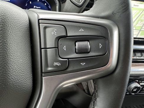 Used 2024 Chevrolet Silverado 1500 LT AWD/4WD image 16