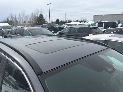 Used 2024 Toyota RAV4 XLE w/ Convenience Package image 6