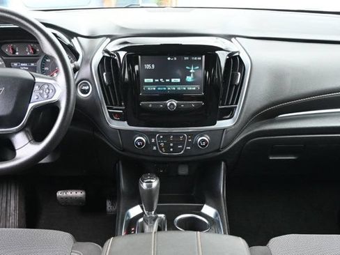 Used 2019 Chevrolet Traverse LS w/ LPO, Blackout Package FWD image 9