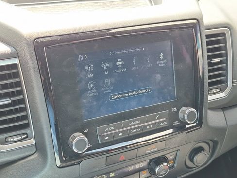 Used 2022 Nissan Frontier SV AWD/4WD image 17