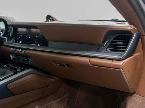 Used 2024 Porsche 911 Carrera 4S image 78