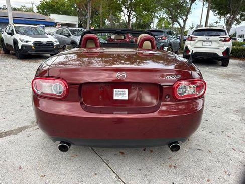 Used 2012 MAZDA MX-5 Miata Grand Touring RWD image 6