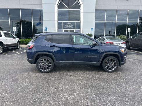 Used 2021 Jeep Compass Latitude AWD/4WD image 6